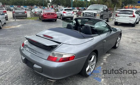 2003 Porsche 911 Carrera 2 z USA, uszkodzony, nr VIN WP0CA29903S651323